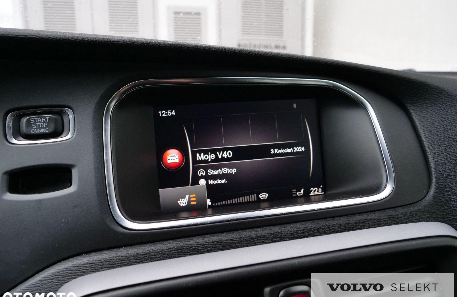 Volvo V40 cena 79900 przebieg: 63687, rok produkcji 2019 z Dukla małe 631